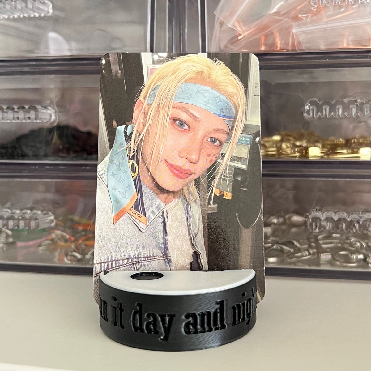 Run It Duality Photocard Stand