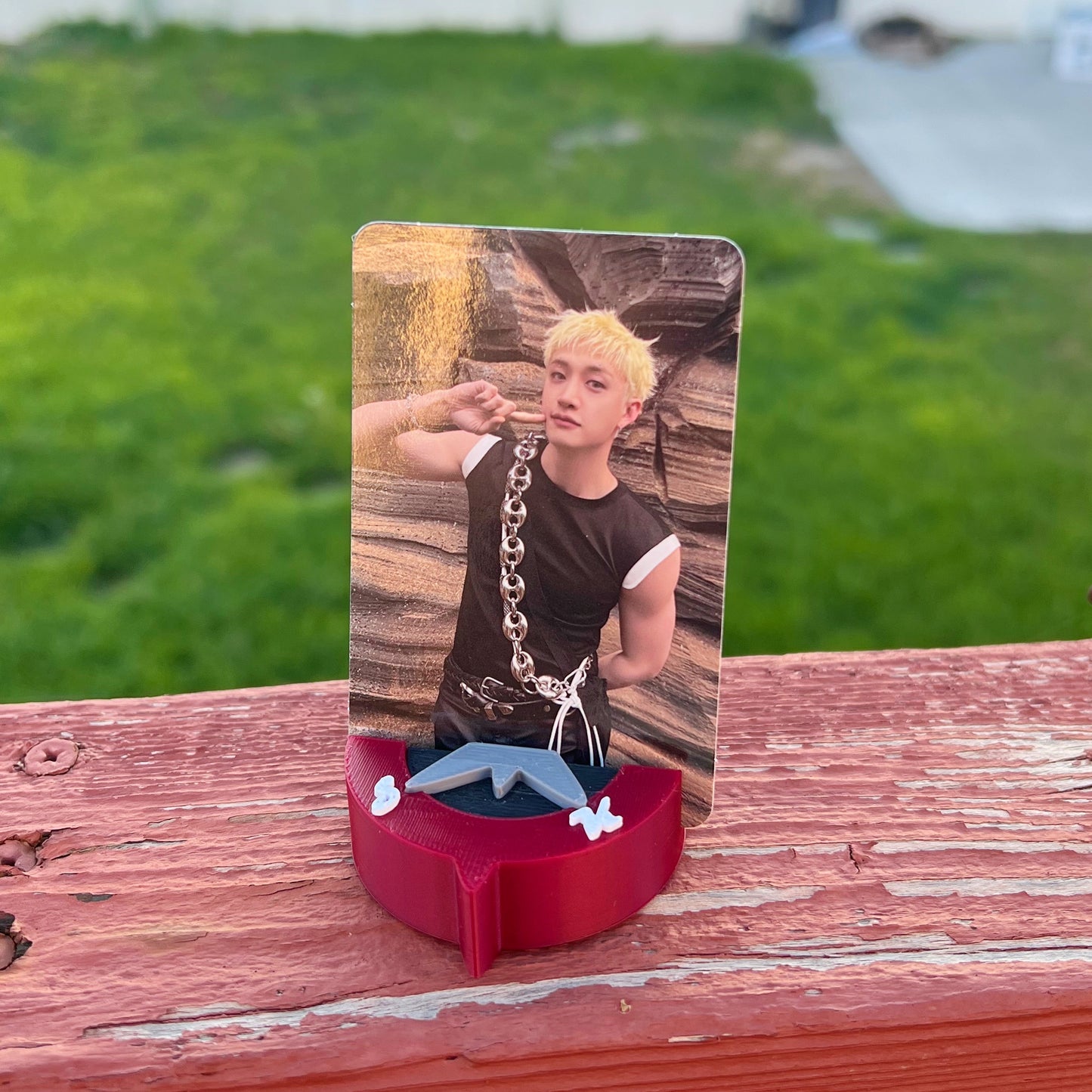 SKZ Compass Photocard Stand