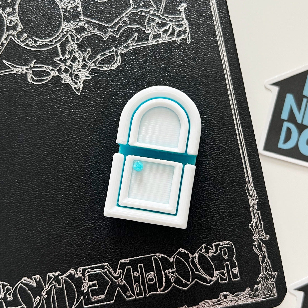 BND ONEDOOR Photocard Stand