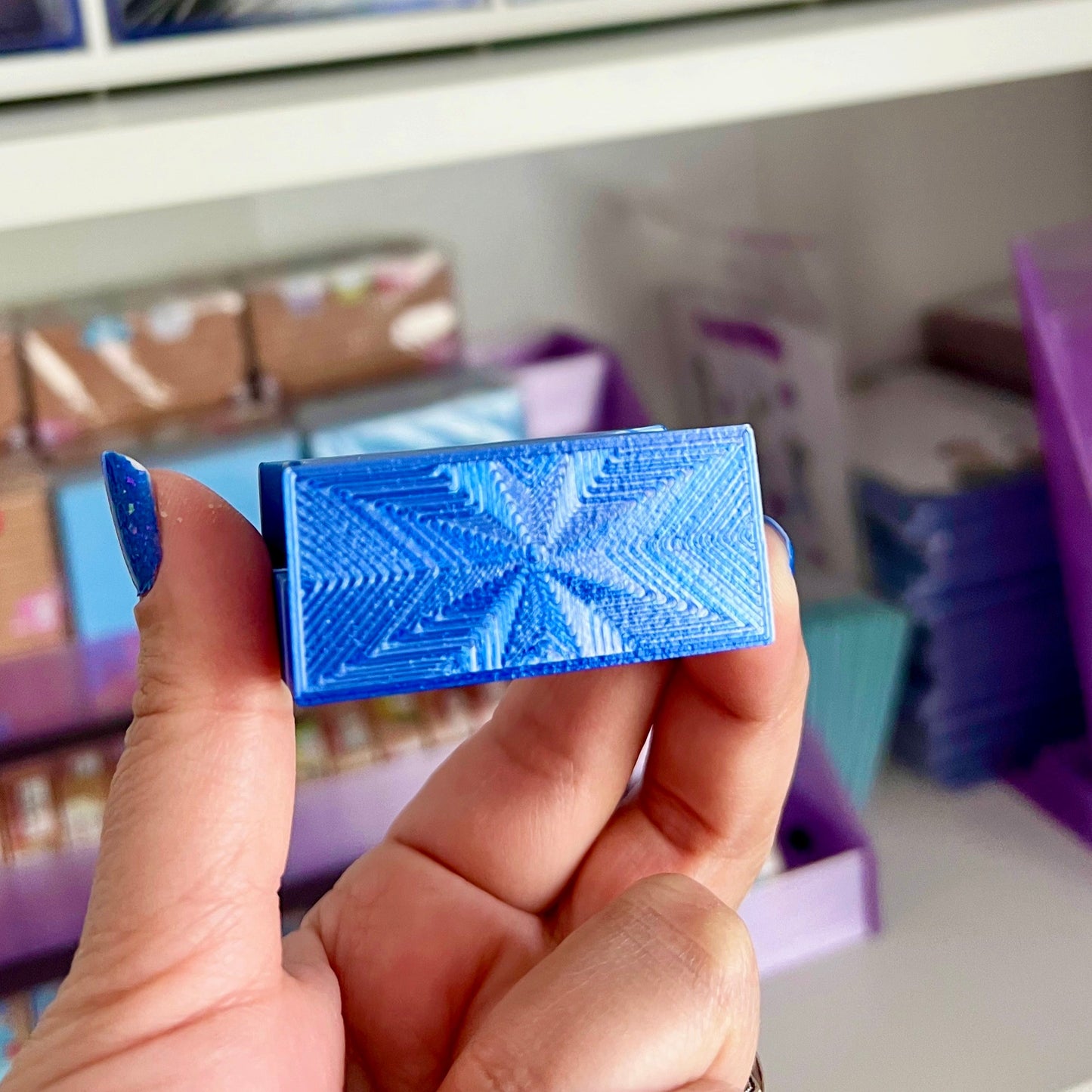 Keep Swimming Photocard Stand