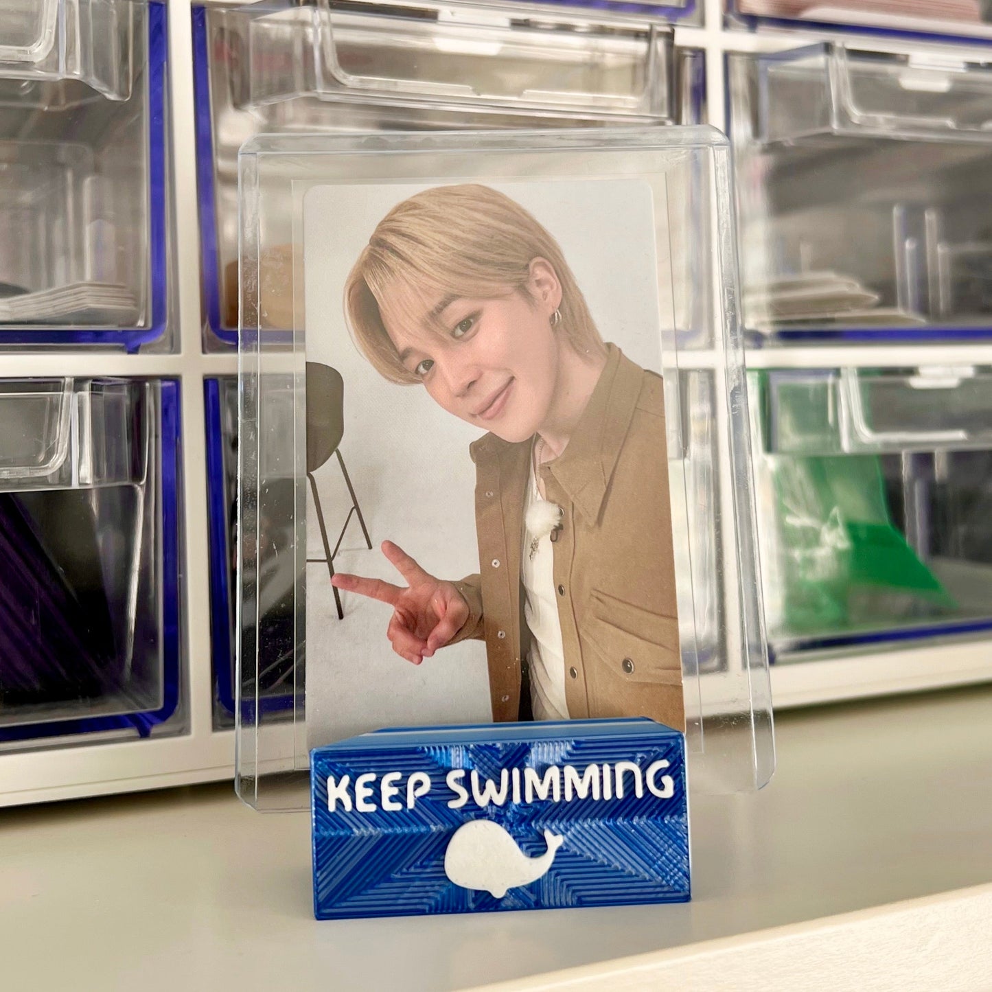 Keep Swimming Photocard Stand
